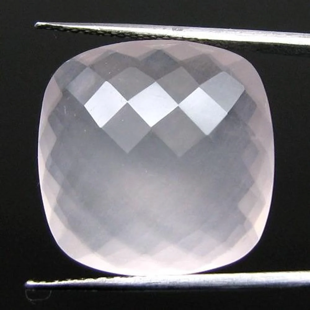 15.9Ct Natural Rose Quartz Cushion Cut Gemstone - Image 3