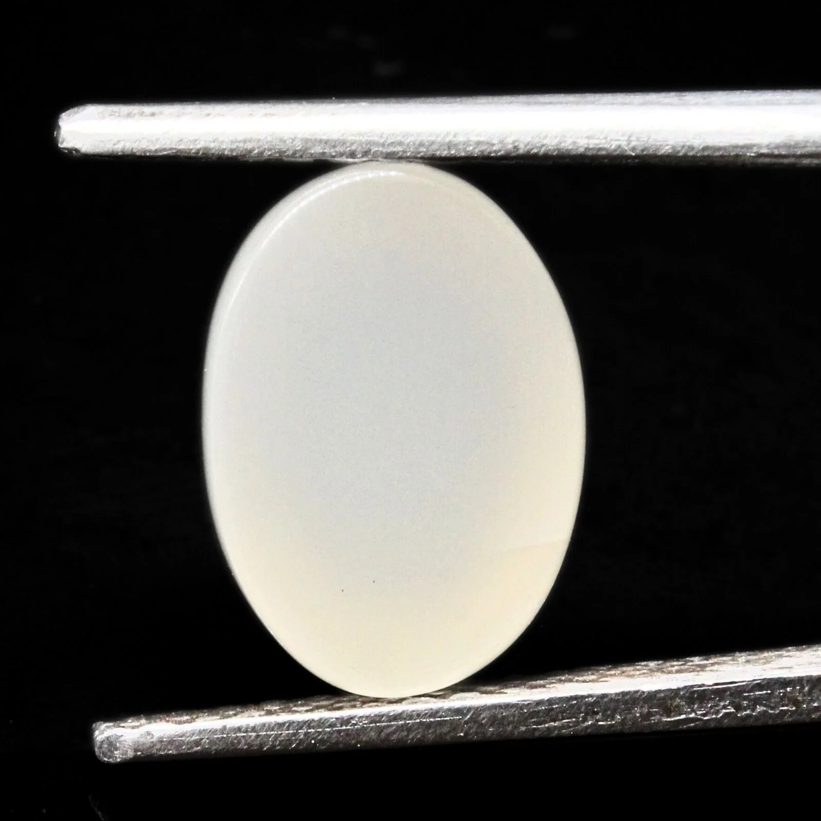 3.7Ct Natural Cloudy white Moonstone Gemstone for Ring Pendant - Image 2