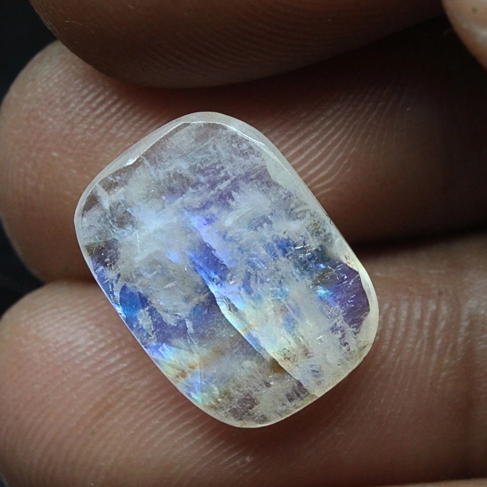 4.6Ct Natural Rainbow Moonstone Gemstone - Healing Crystal