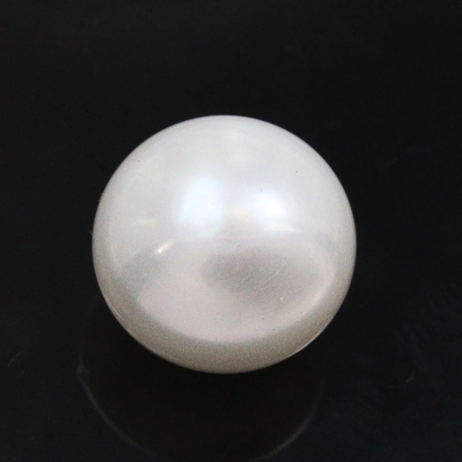 9.3Ct Natural White Pearl for Moon Gemstone - Image 3