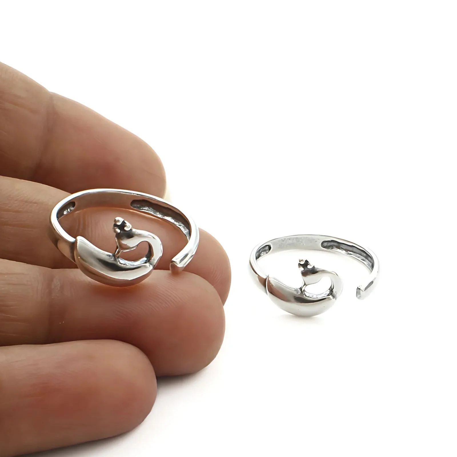 925 Real Sterling Silver women Oxidized  Peacock Pattern Toe Ring - Pair - Image 2