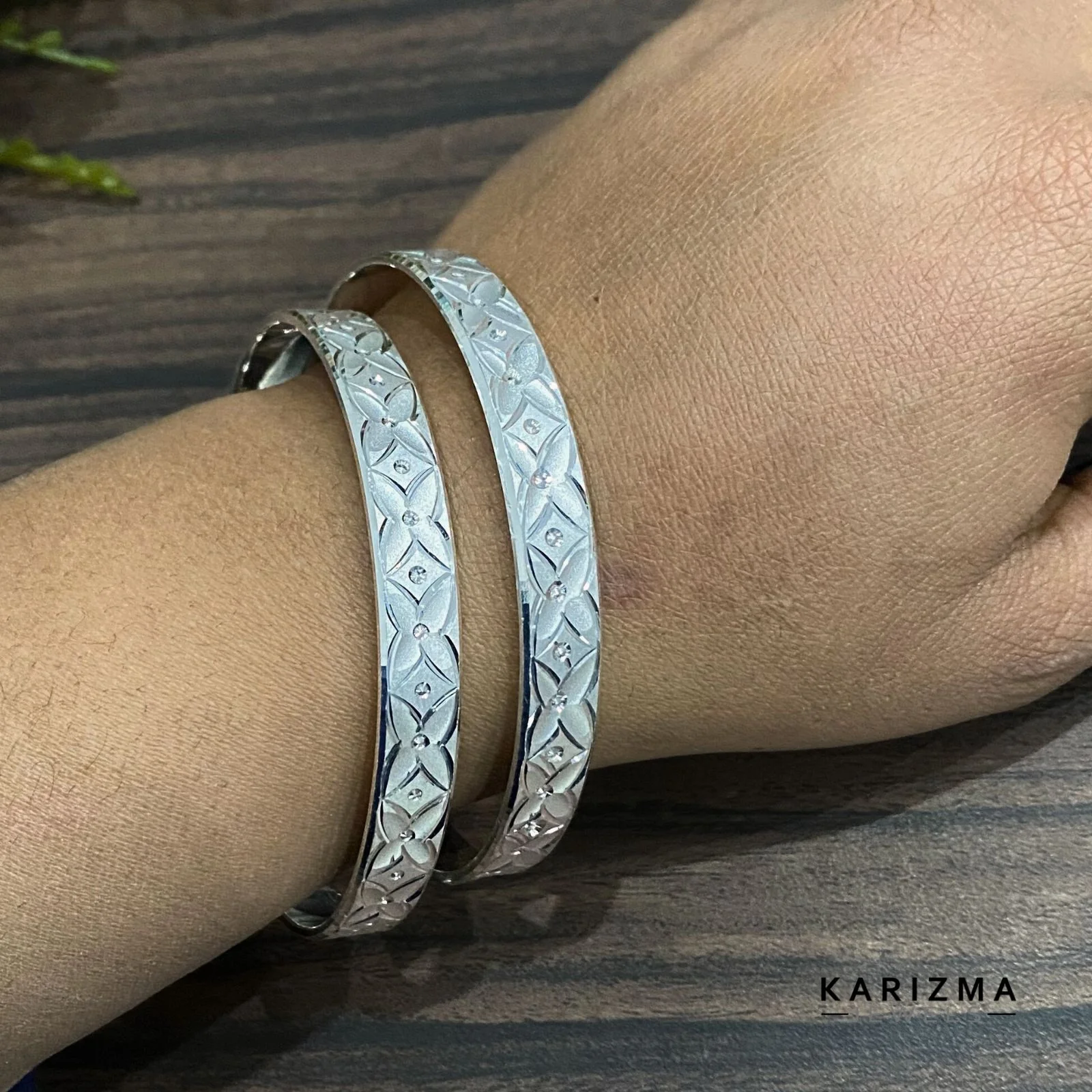 990 Real Sterling Silver Women Excellent gifting Bangles Bracelet (Kangan) Pair - 6.5 CM - Image 2