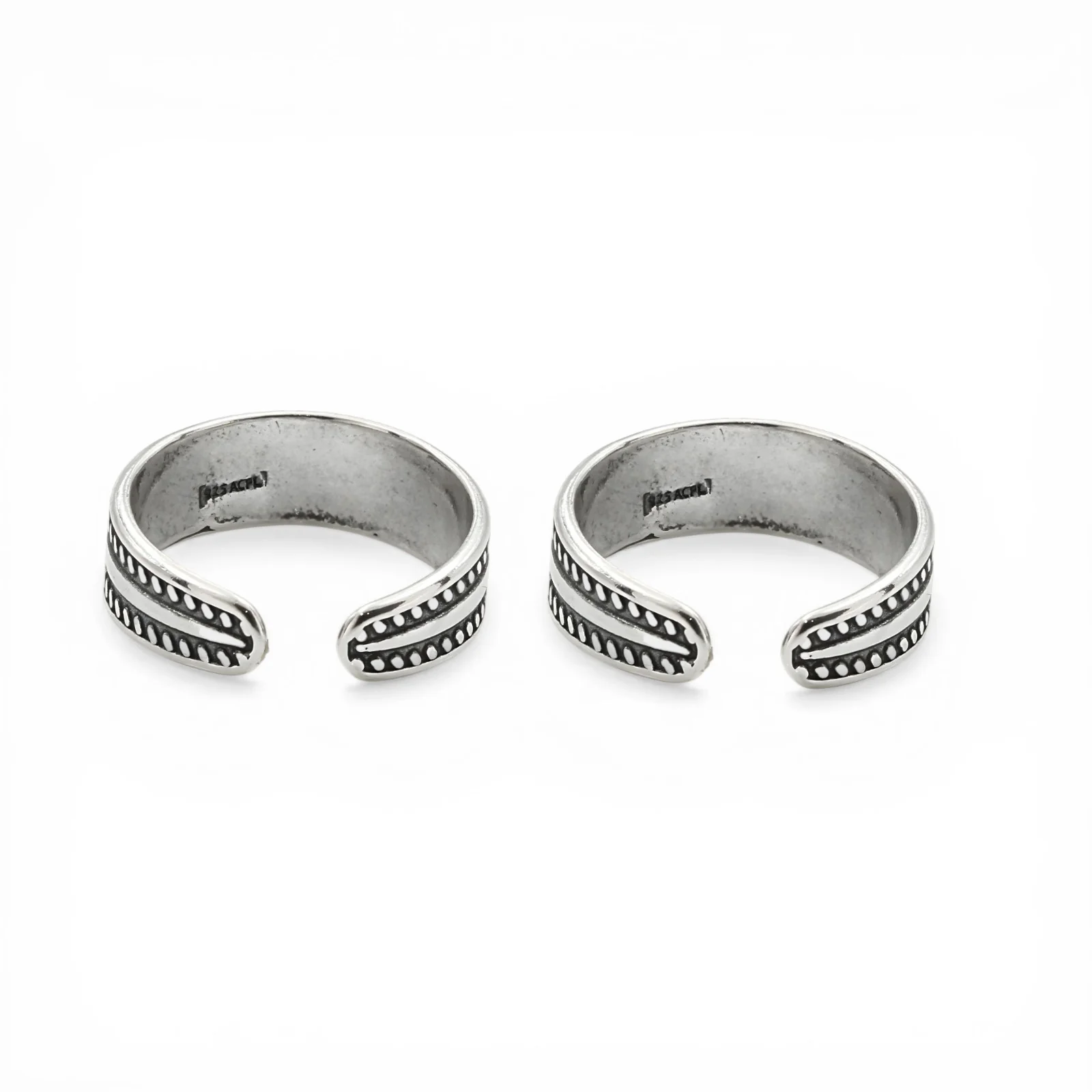 Boho wear 925 Real Sterling Silver women Oxidized Toe Ring - Pair - Image 4