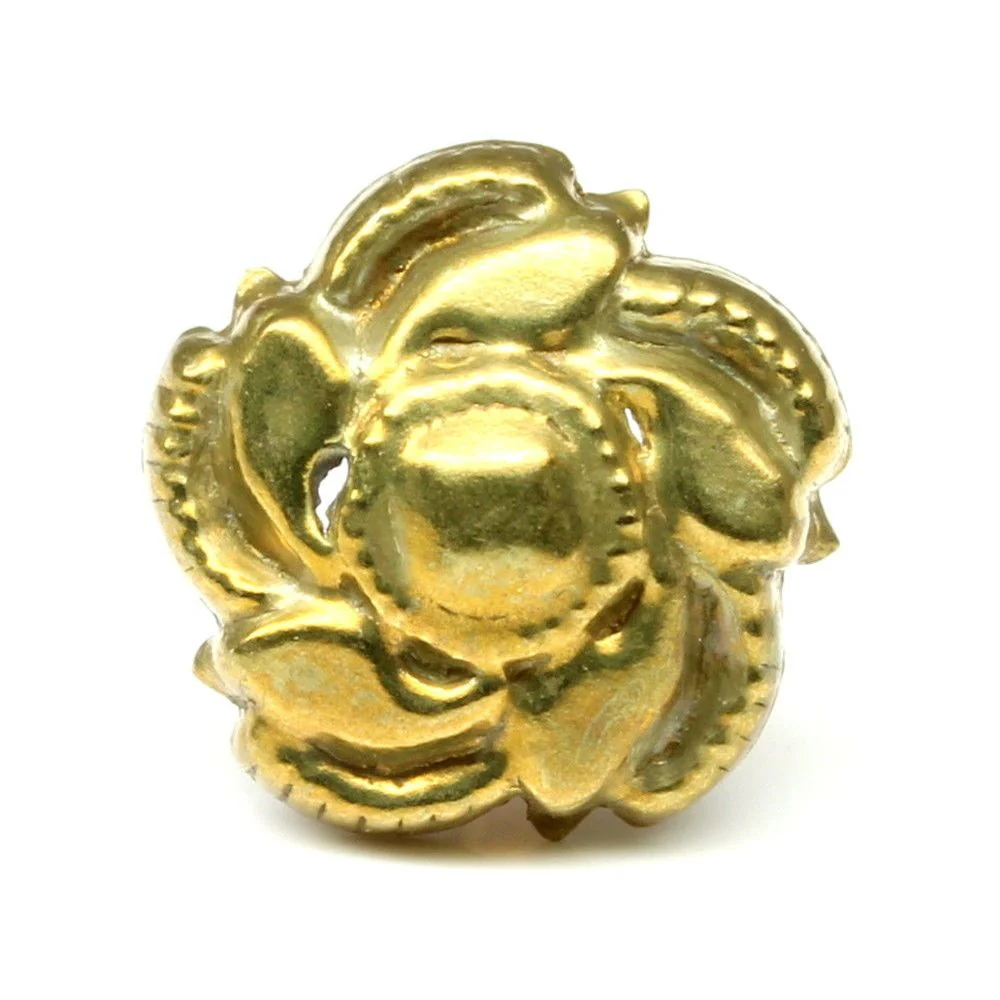 Camellia flower design nose pin