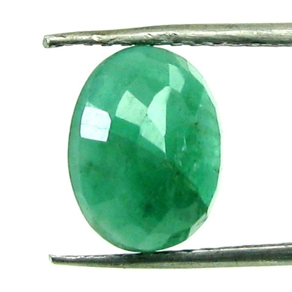 Certified 2.45Ct Natural Green Emerald Loose Gemstone - Image 3