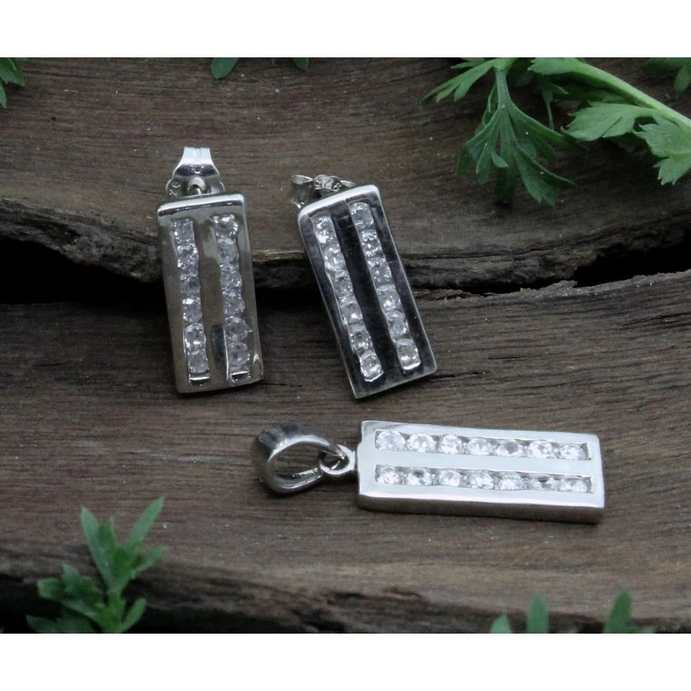 Classic ! CZ's Silver Pendant Set in White Gold Finish. - Image 3