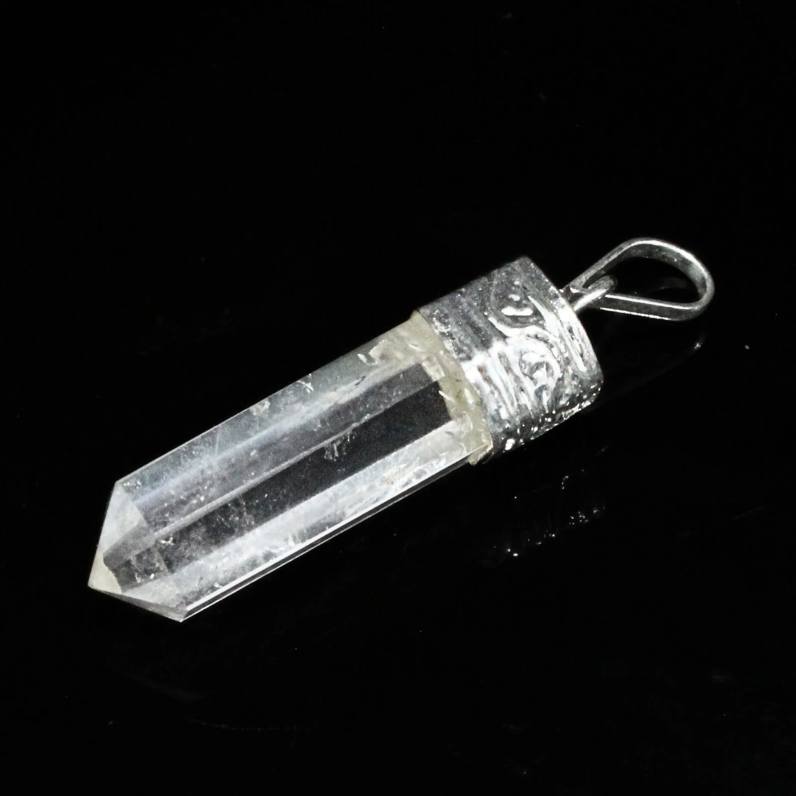 Clear Quartz Power Pencil Pendant 22.6Ct – Natural Healing Point Jewelry - Image 4