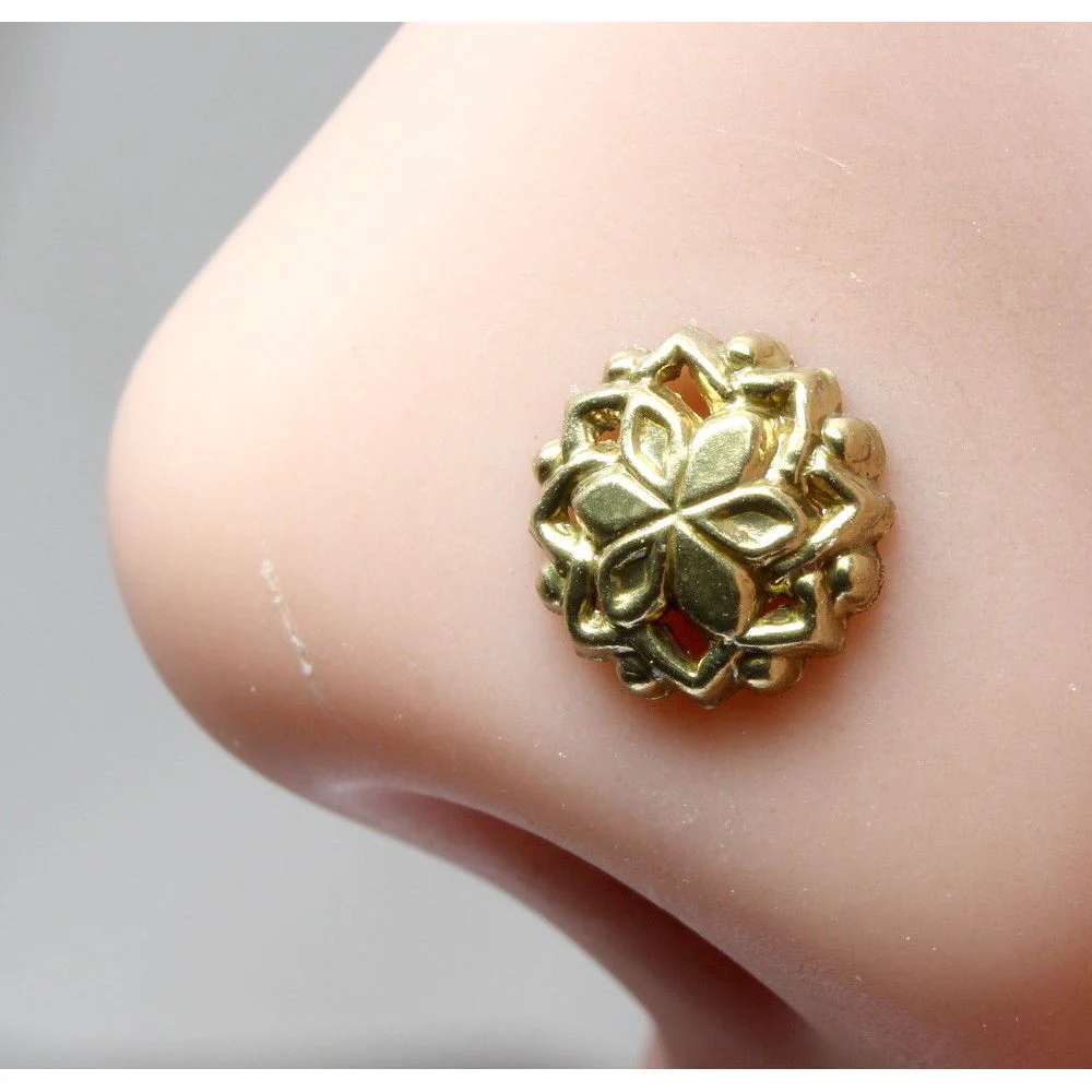 Everyday wear gold finish nose pin
