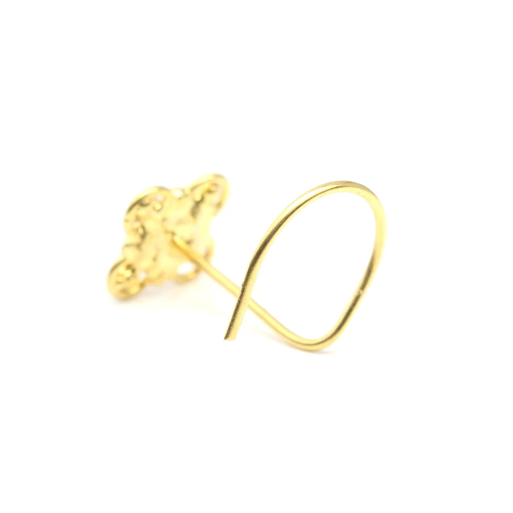 Floral quatrefoil square nose stud - Image 3