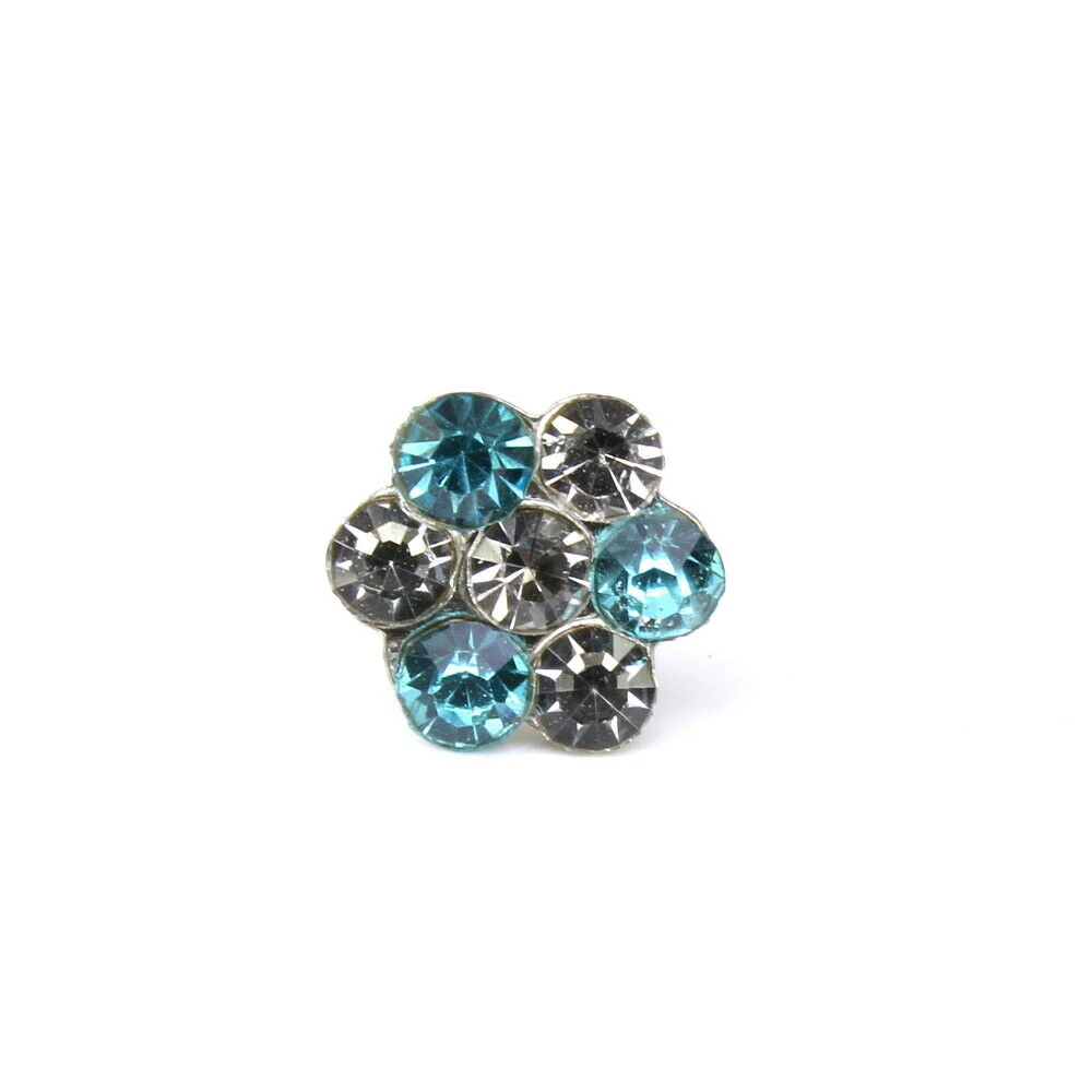 Flower push pin nose stud - Image 2