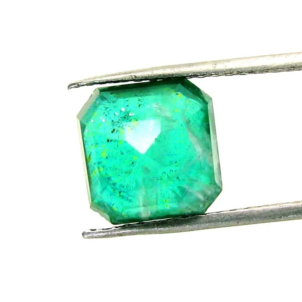 Green Emerald Quartz Doublet 4.7 Ct – Sparkling Square Cut Gem - Image 3