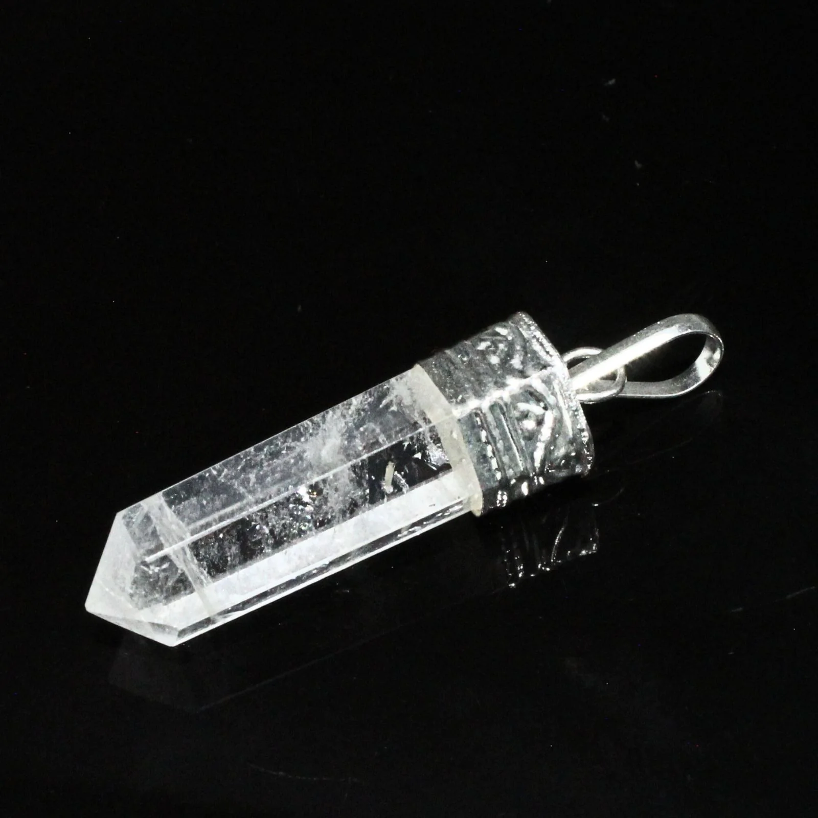 Minimalist Quartz Pencil Pendant – 21.8Ct Natural Point - Image 4