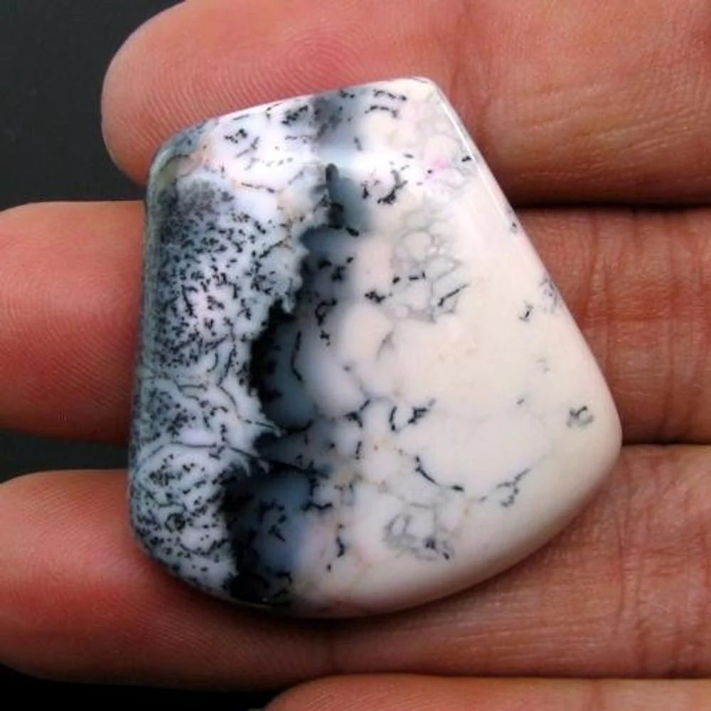 Premium 51.10 Carat Natural Opal Cabochon - Image 2
