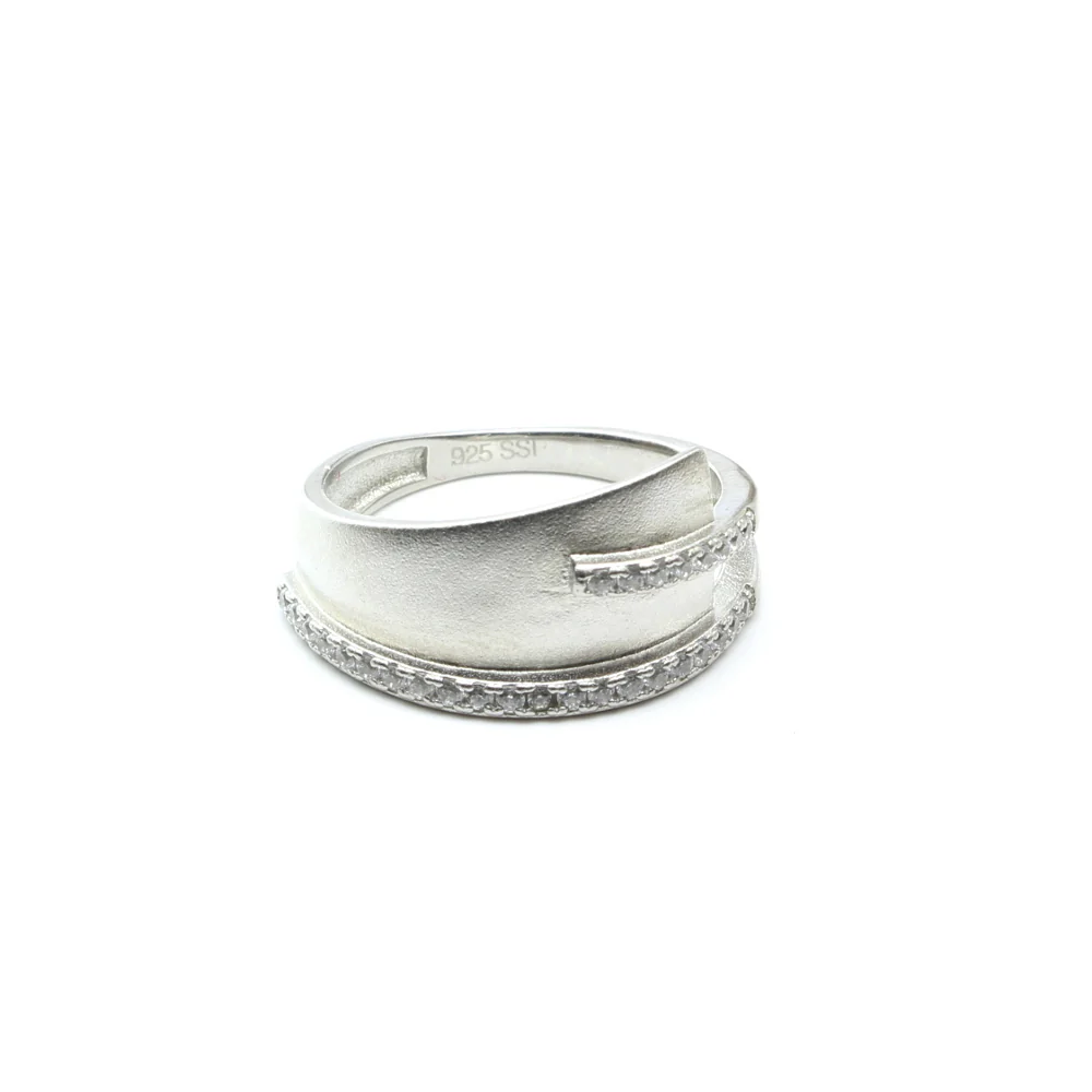 Premium Asian Style 925 Sterling Silver White CZ Women Ring - Image 2