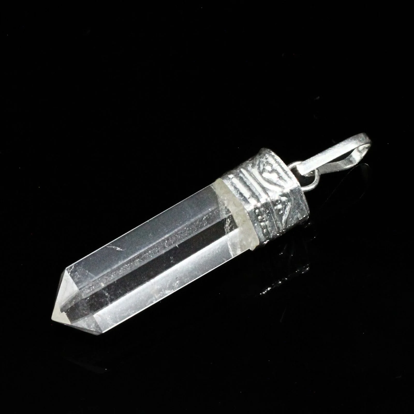 Quartz Point Pendant 22.9Ct – Healing Crystal - Image 4
