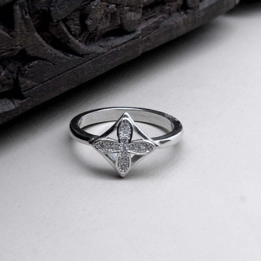 Real Solid 925 Sterling Silver Four-Petal Ring CZ Studded Platinum Finish