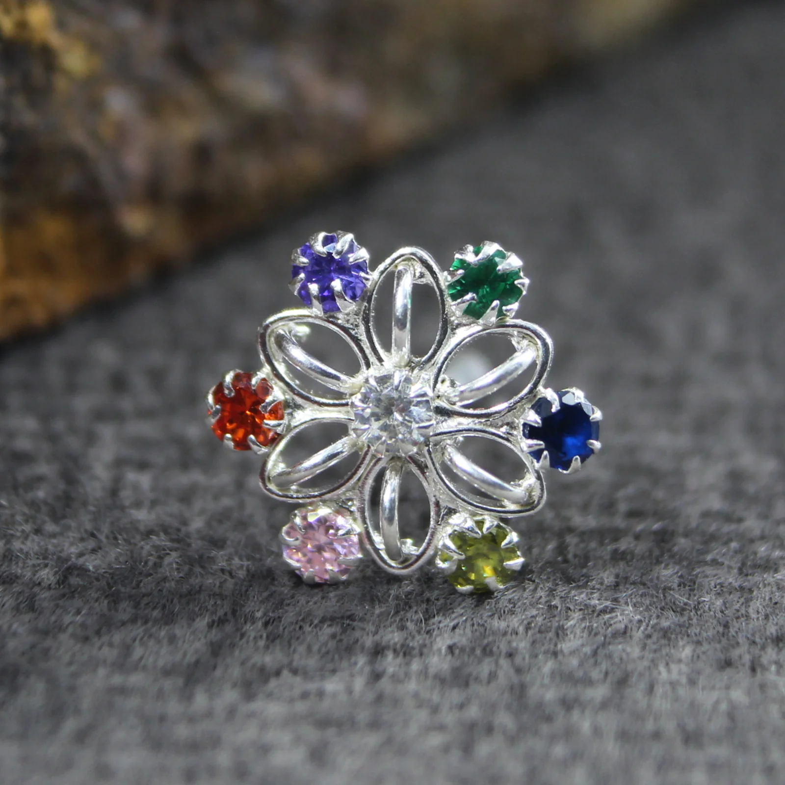Seven Stone Gold Finish Silver Nose Pin - Image 5
