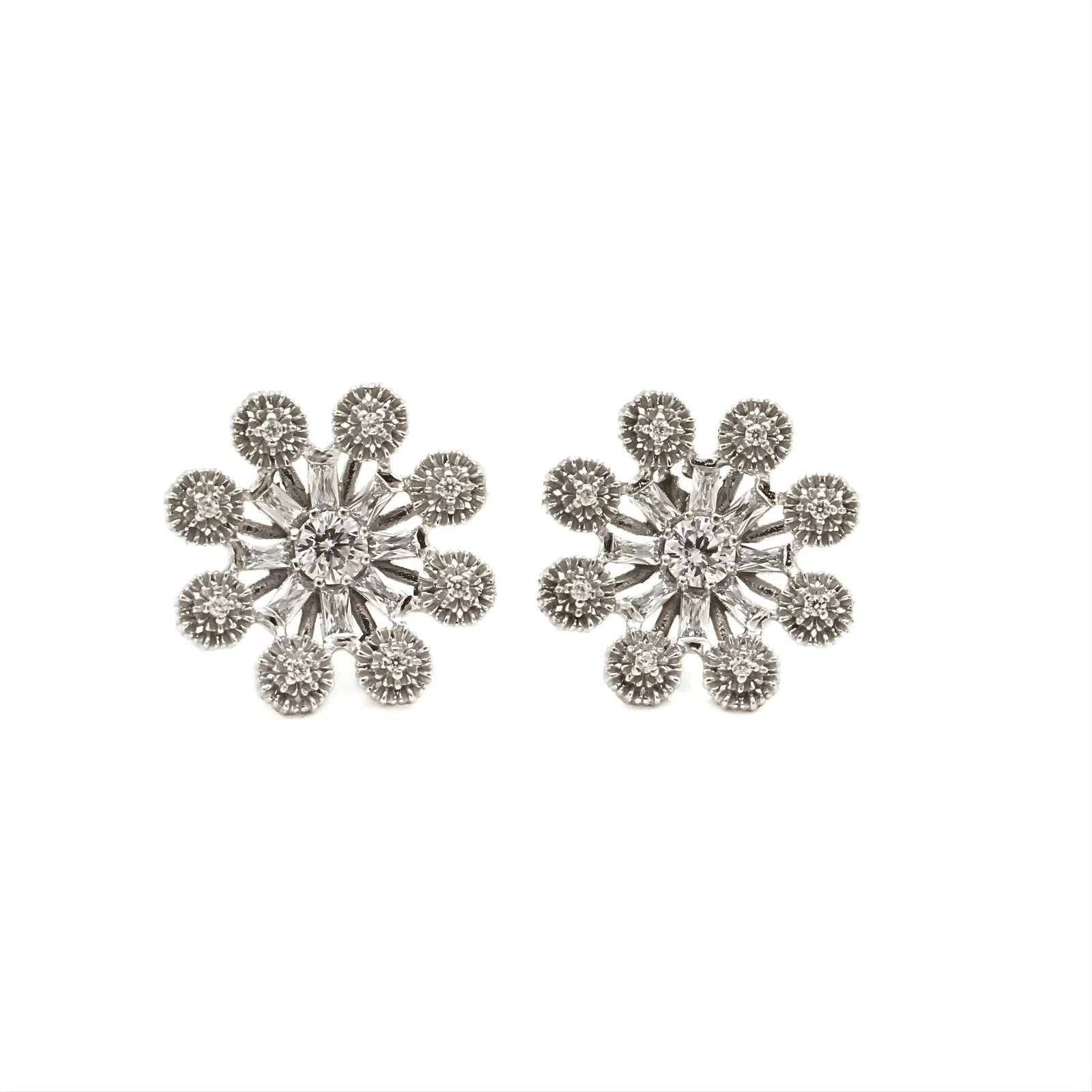Unique 925 Sterling Silver White CZ Flower Studs Earrings - Image 3