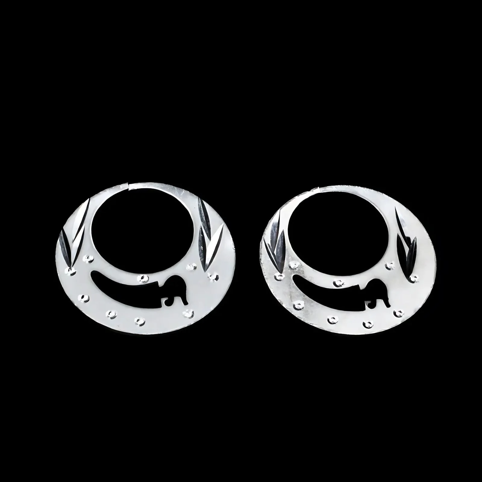 Unique Real Sterling Silver Round Moon Shaped Nattiyan (Nanti) earring for Men - Image 3