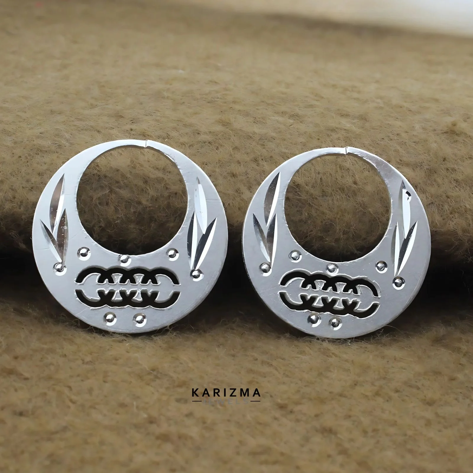 Unique trendy Real Sterling Silver Round Moon Shaped Nattiyan (Nanti) earring for Men - Image 2